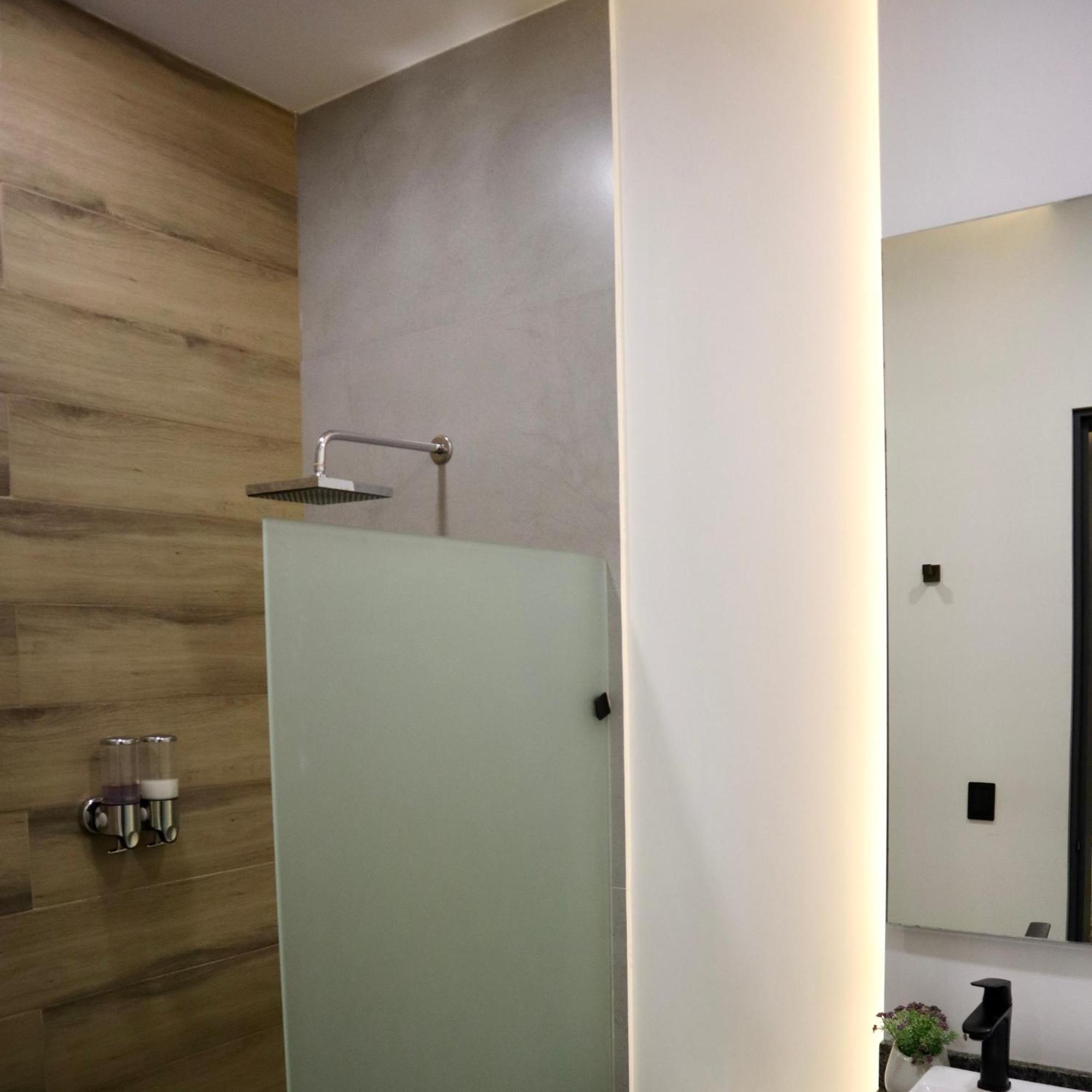 Hotel Boutique Sina Гуадалахара Екстериор снимка